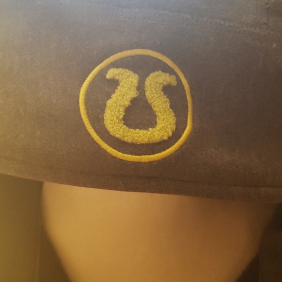 Lulu sweater, zipper up - Picture 2 of 2